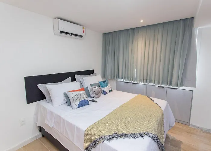 Bauten Cabo Branco 307 - Flat moderno e equipado próximo ao mar por Carpediem
